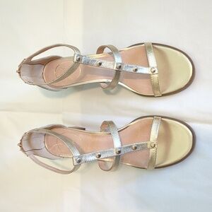 Jack Rogers Julia heel sandals in Platinum, size 8.5